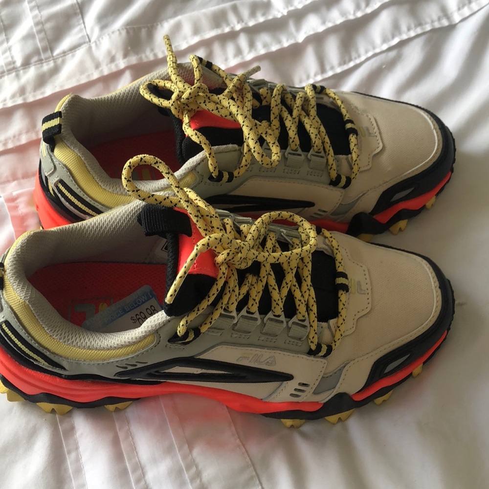 FILA Athlertic Show - size 7